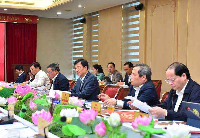 Hà Nội: Triển khai ngay nhiệm vụ, tạo đột phá từ những ngày đầu năm- Ảnh 1.